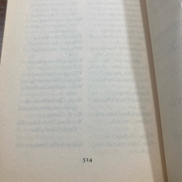 CHANEL een vrouw aleen by Axel Madsen - Picture 3 of 4